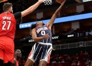 开云体育在线-火箭全队上演绝地反击，取得胜利