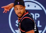 开云官网-鹈鹕绝杀爵士，险胜对手反超战局的简单介绍