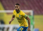 开云体育在线-沙尔克中场前途未卜合同悬念悬浮的简单介绍