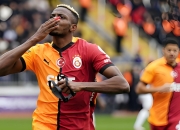 开云平台-创纪录的球员在比赛中取得了惊人的表现