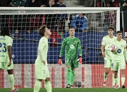 开云体育官网-巴萨中场控球，压制对手获胜