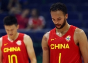 开云APP-塞尔维亚队持续反击，强势晋级半决赛争夺