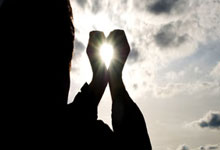 开云体育中国-加拿大男篮强势鹈鹕，卡鲁索关键制胜，精彩瞬间点燃篮球热情