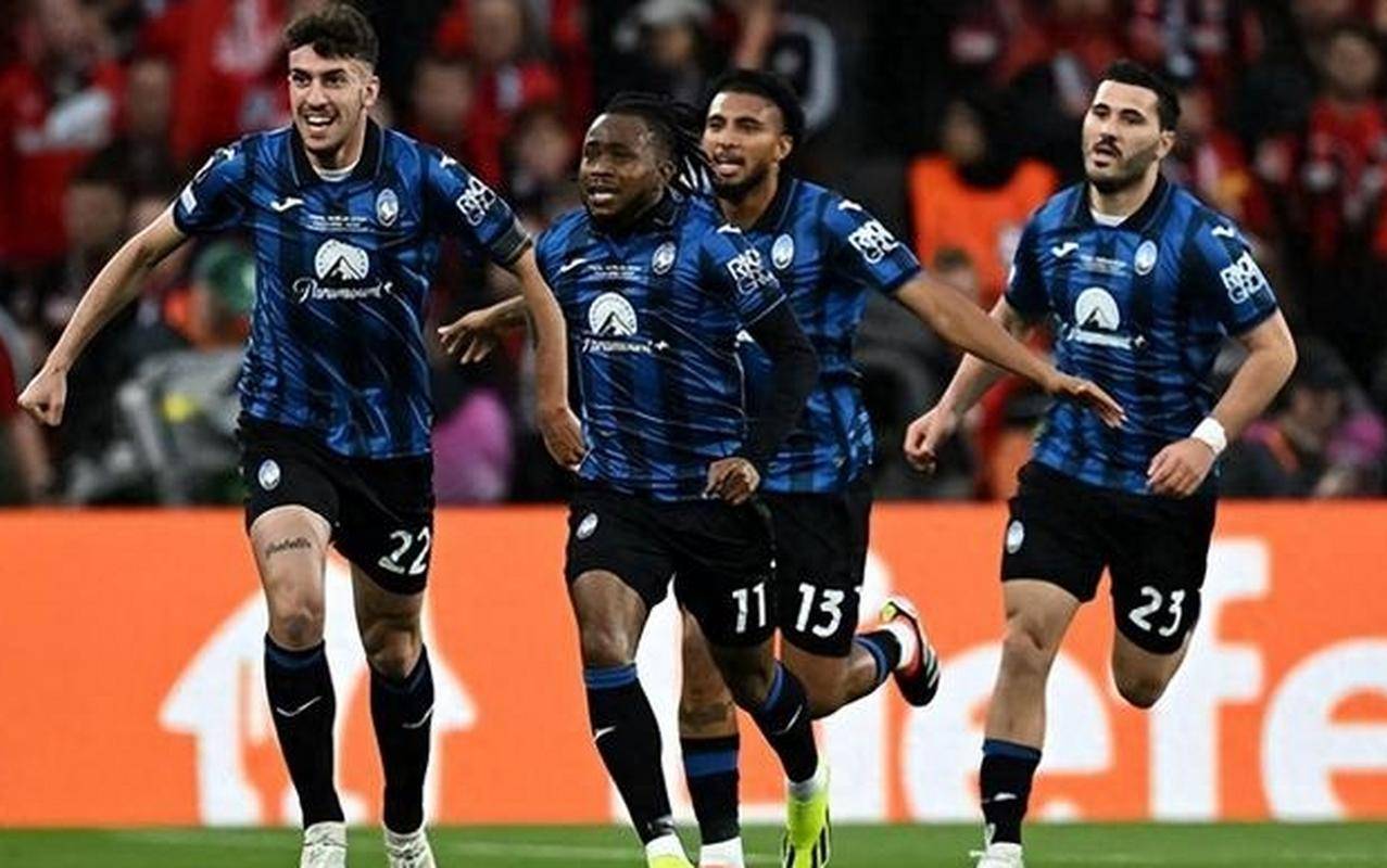 意甲赛场亮点频现,球员表现抢眼 意甲赛场亮点频现,球员表现抢眼