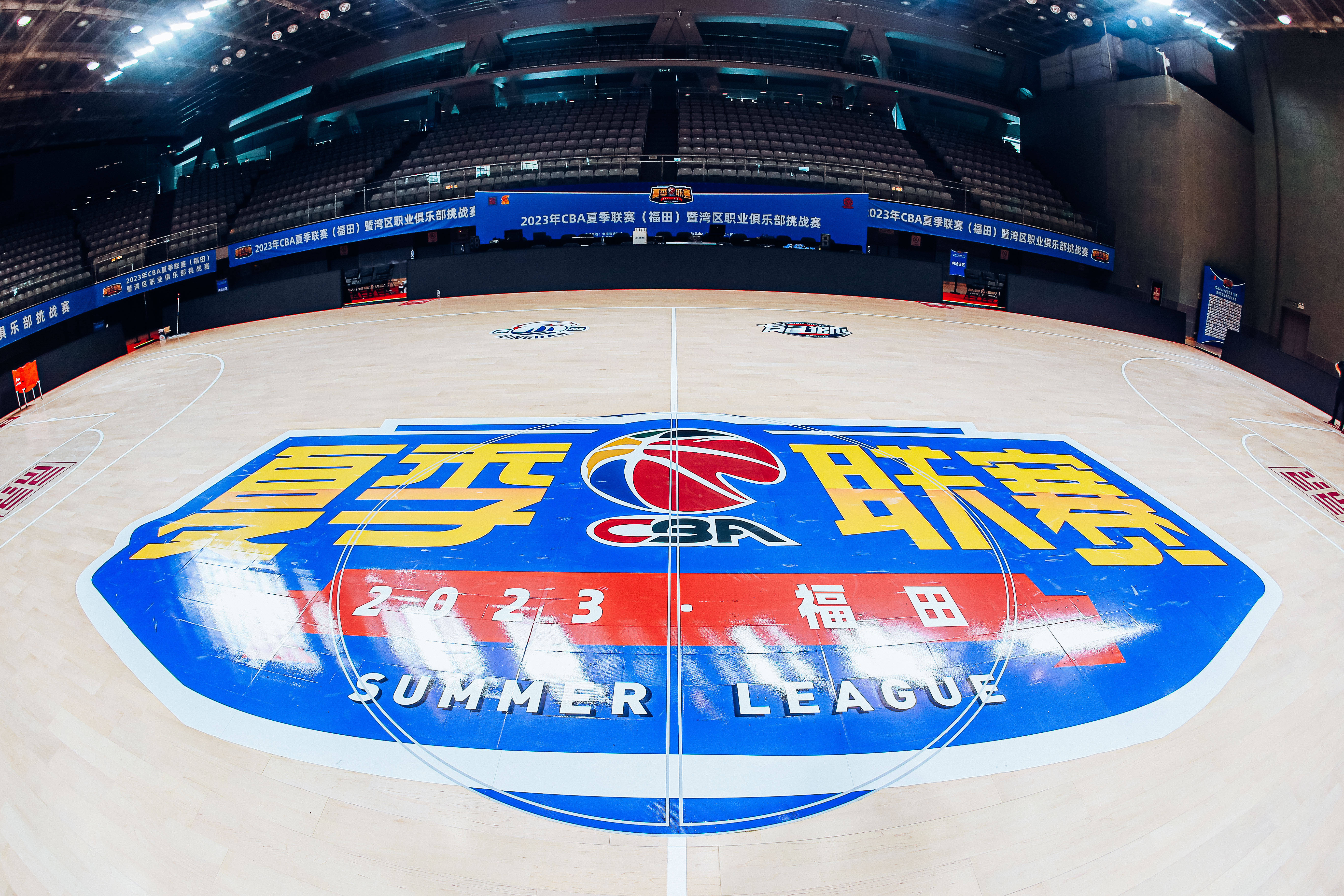 篮球夏季联赛热火朝天，球迷喜迎观赏盛宴的简单介绍