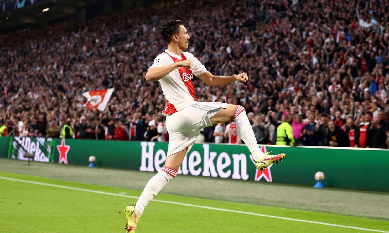 阿贾克斯尤文图斯俱乐部决心夺得胜利的简单介绍