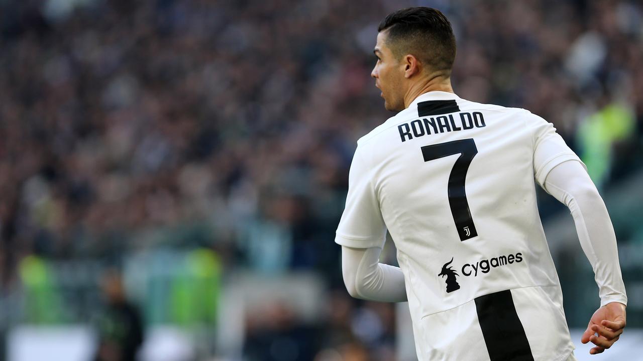 包含尤文图斯交出不尽如意战绩，主场难求胜绩，需提升士气的词条