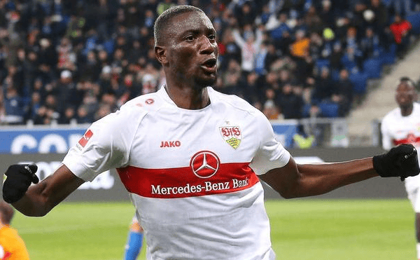 关于斯图加特连胜势头受挫，希望保持不败的信息