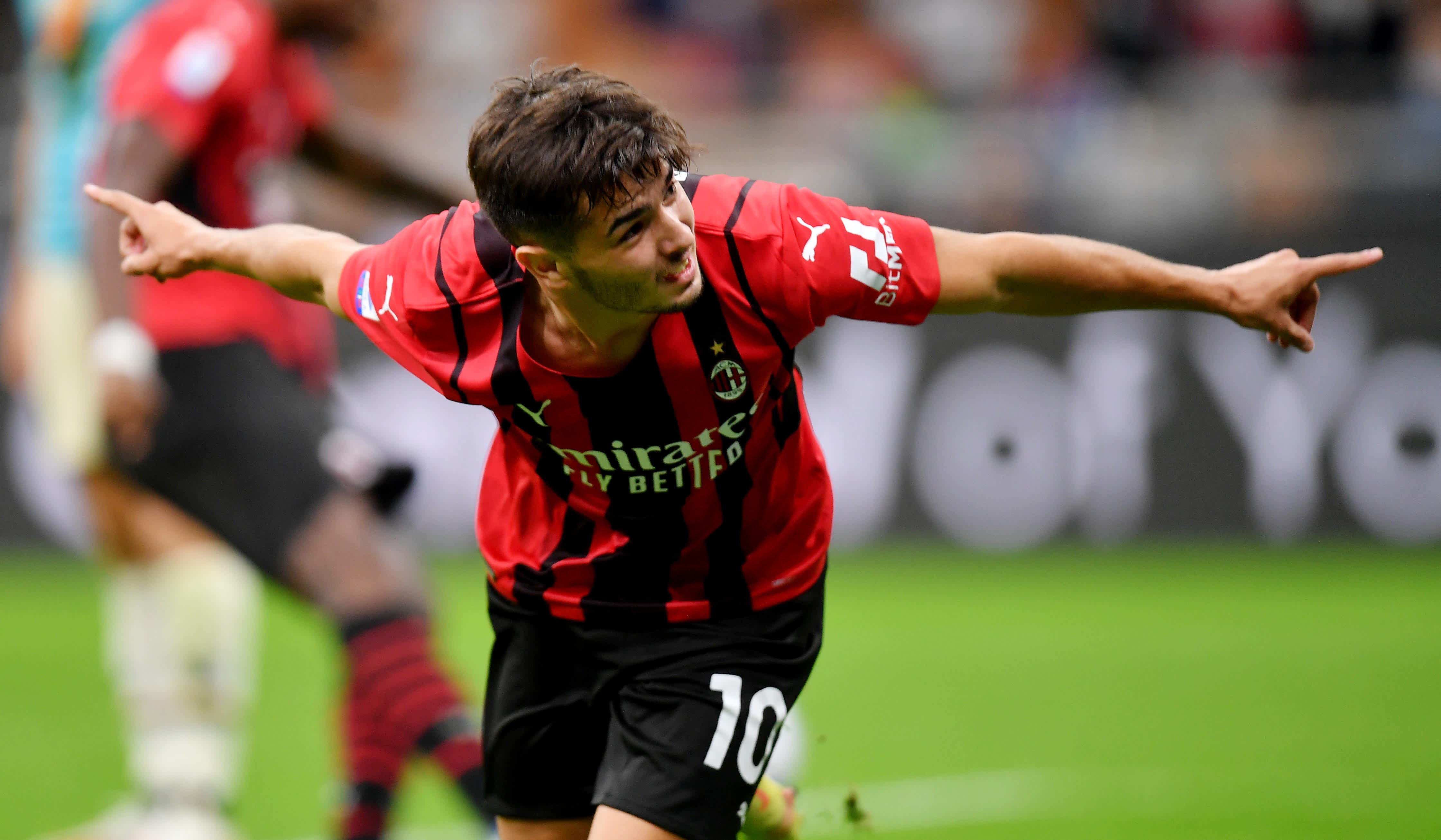 包含那不勒斯主场惜败，冠军梦或将破灭的词条