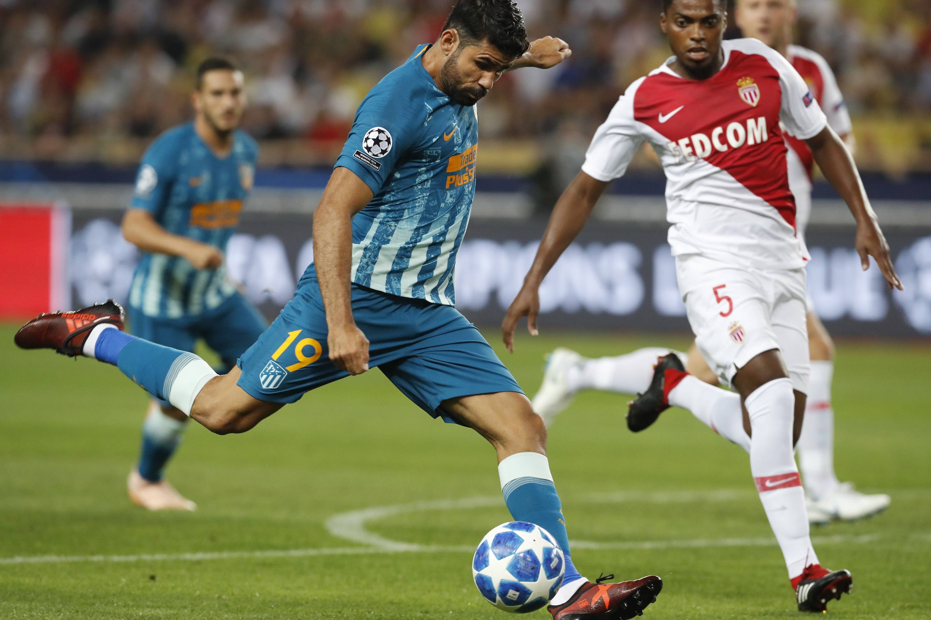 摩纳哥客场战胜雷恩,取得宝贵三分 摩纳哥客场战胜雷恩,取得宝贵三分