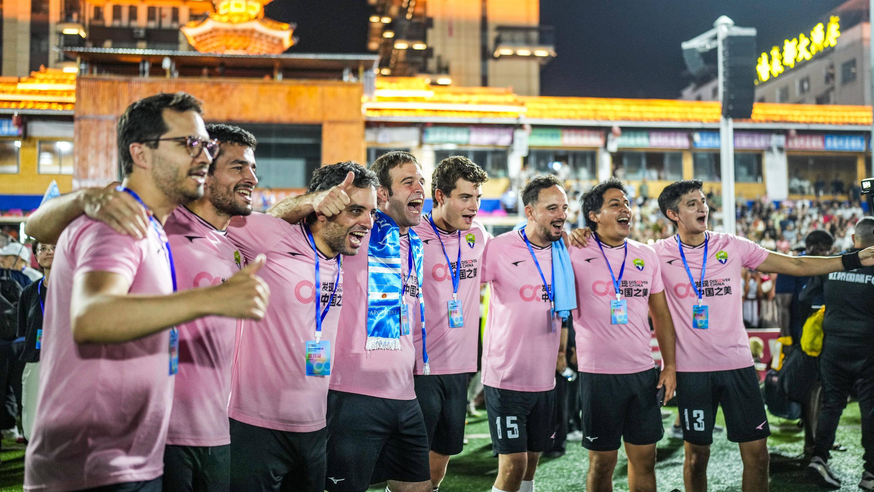 国际友谊赛激烈开打，球队互相磨练实力的简单介绍