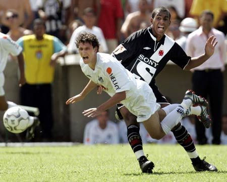 足坛大事件!国际锦标赛决出最终胜者 足坛大事件!国际锦标赛决出最终胜者