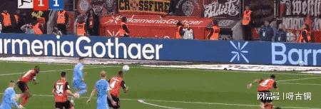 关于勒沃库森胜汉诺威，积分榜前进一步的信息
