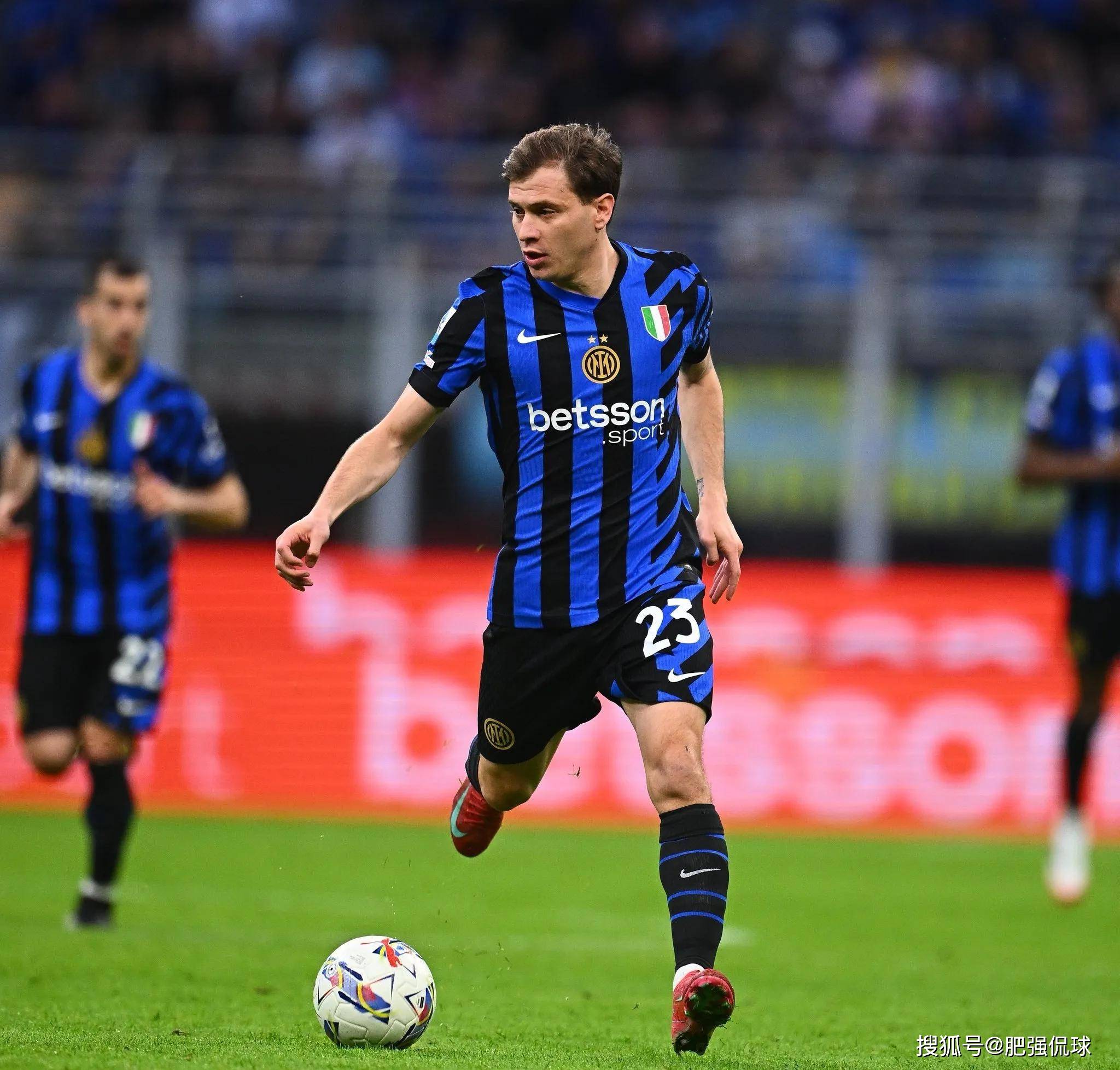 球队局面失控一片混乱,球员表现参差不齐的简单介绍 球队局面失控一片混乱,球员表现参差不齐的简单介绍