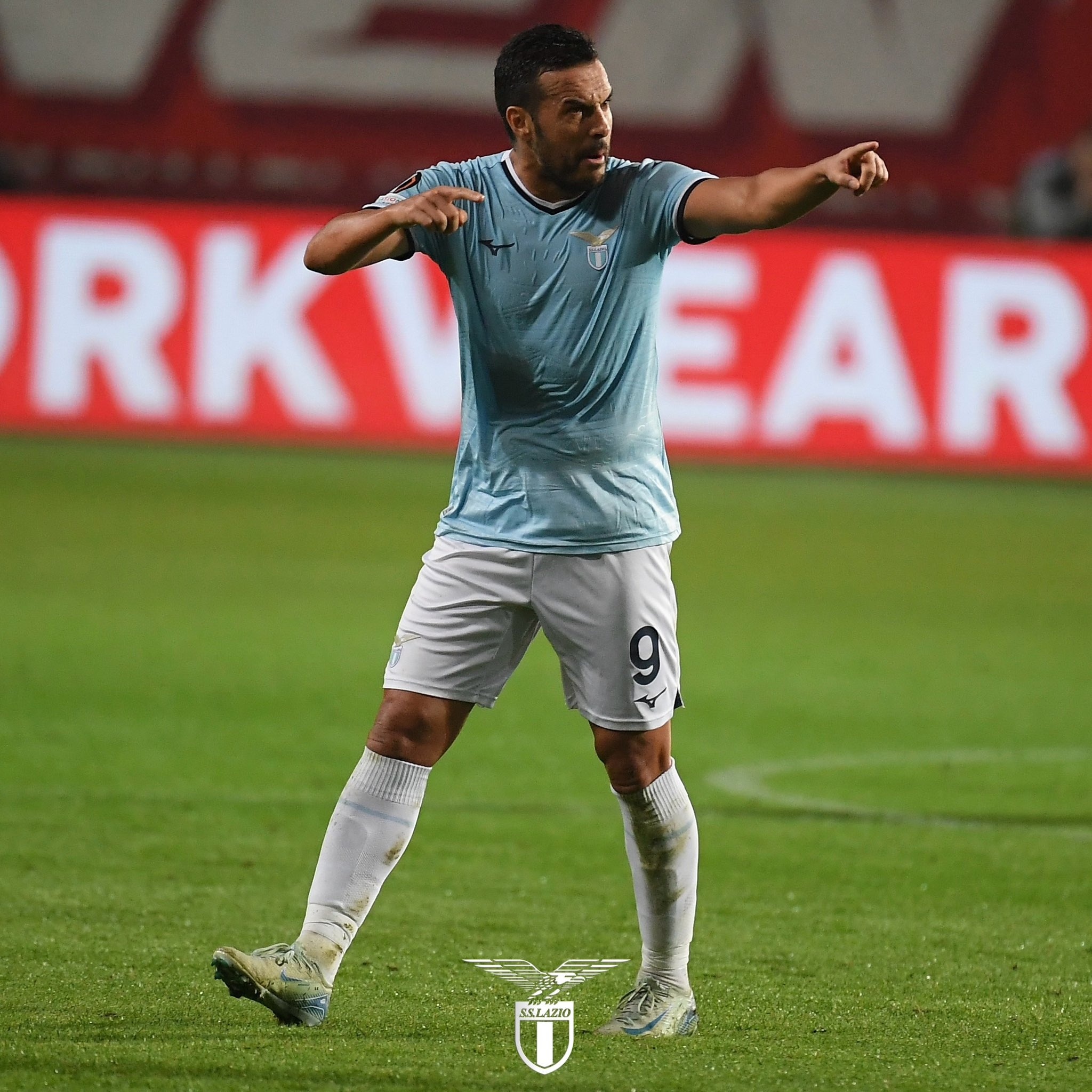 拉齐奥主帅抨击裁判，认为判罚有失公正