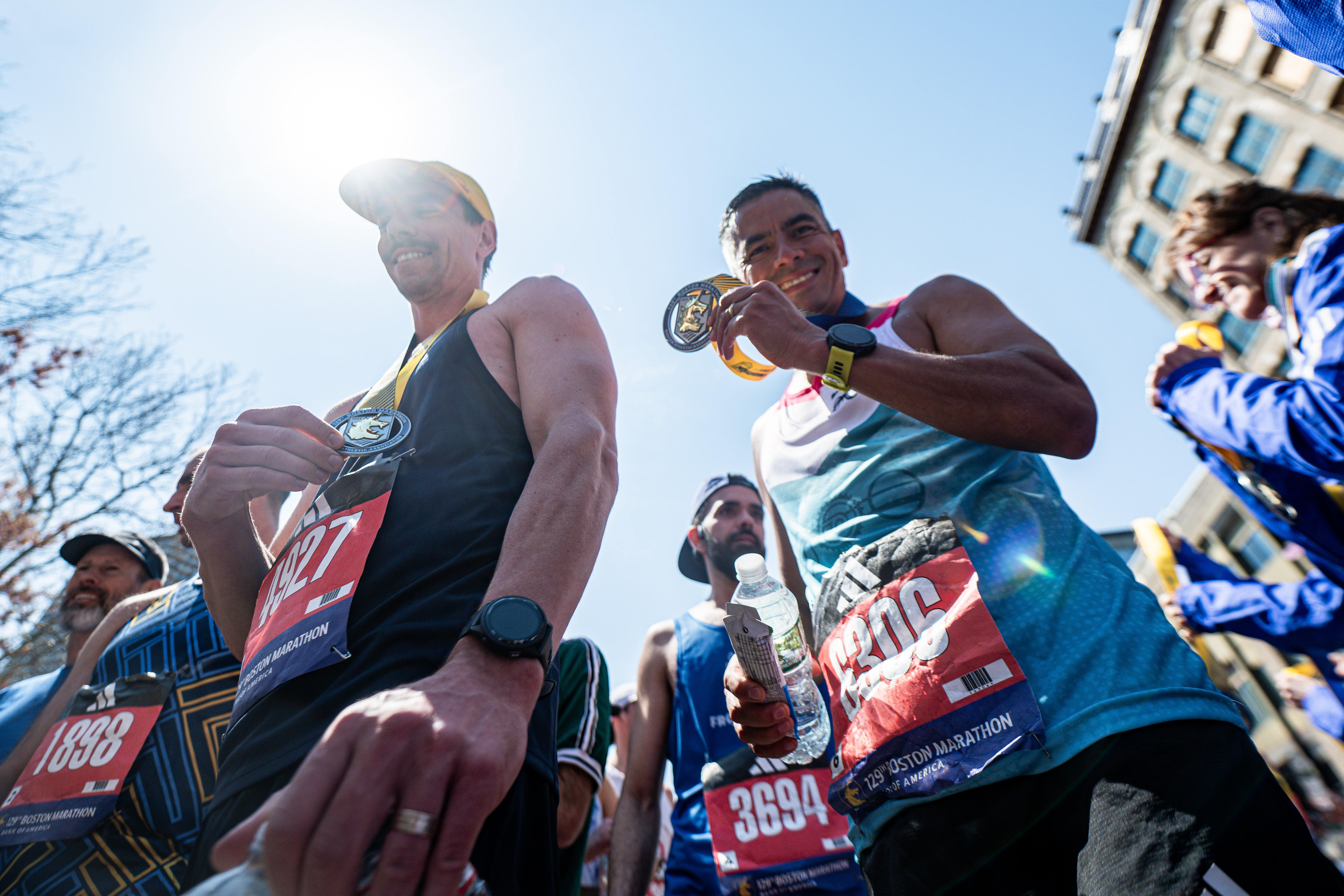摩洛哥马拉松选手以惊人速度冲线，夺冠的简单介绍