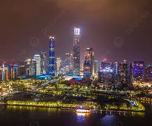 关于广州恒大大胜江苏苏宁，领跑积分榜的信息