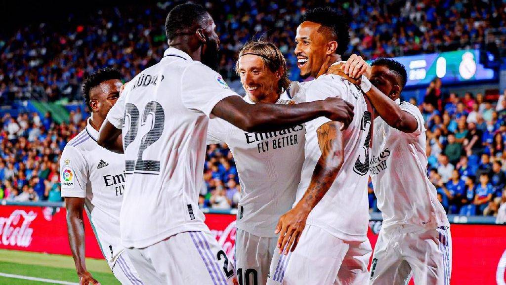 关于皇家马德里战平瓦伦西亚，双方实力对拼的信息