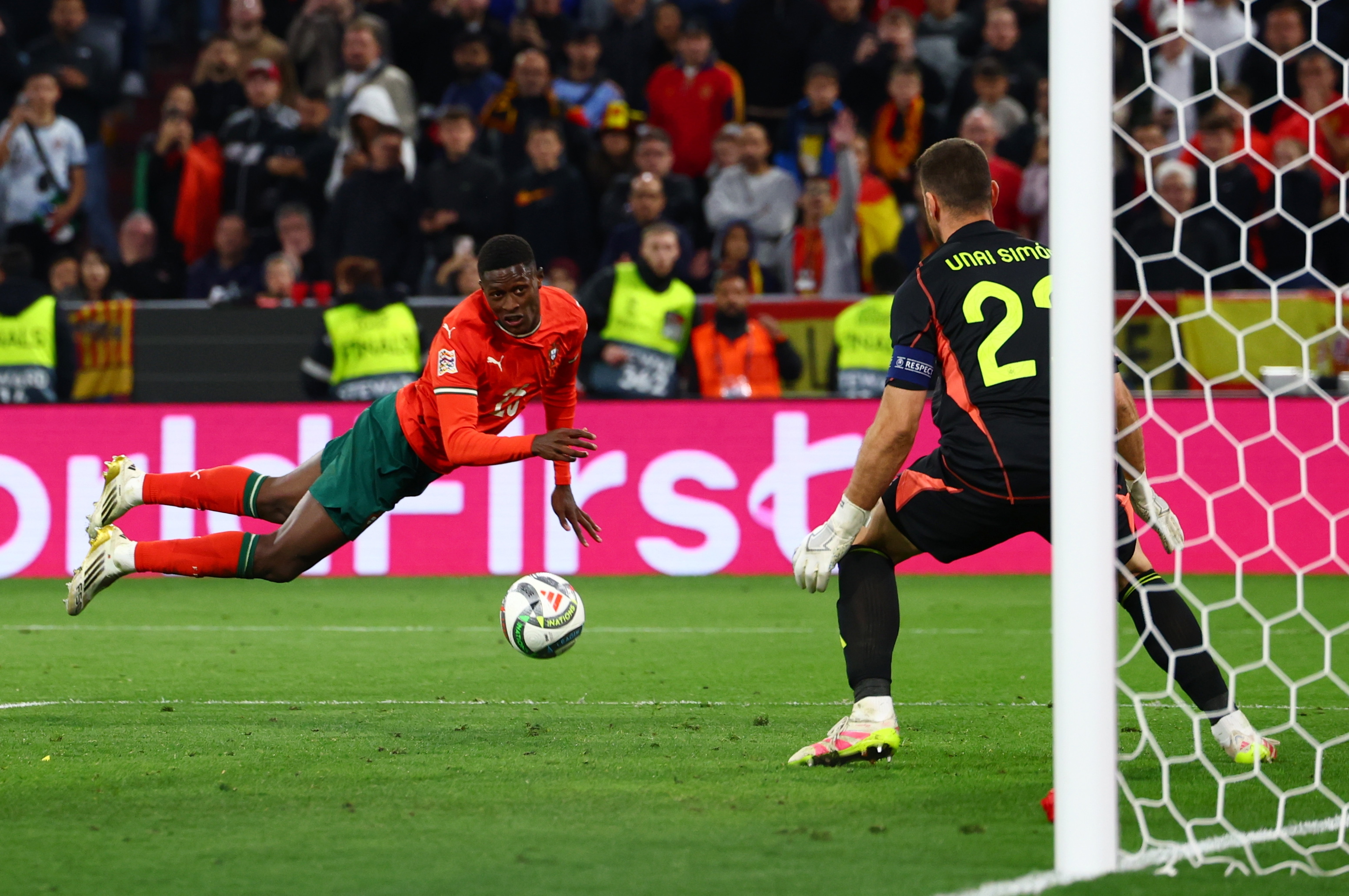 葡萄牙队夺得帆船项目冠军