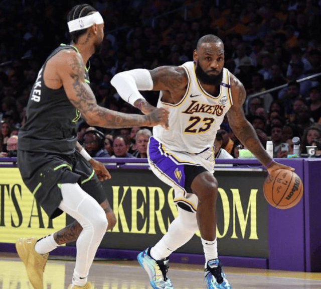 湖人迎来一场压倒性的高尔夫对决的简单介绍