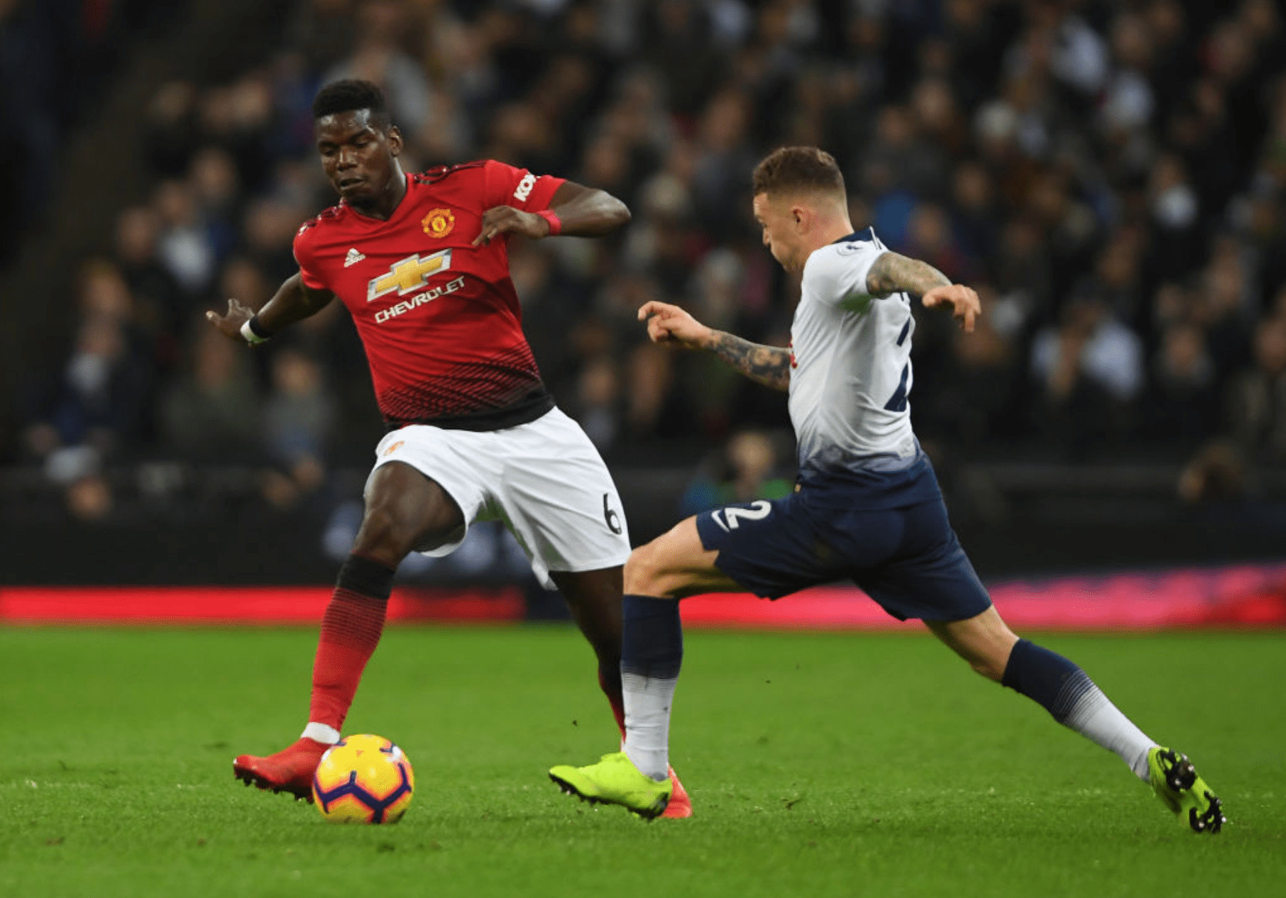 热刺迎来一场惊险的高尔夫对决的简单介绍