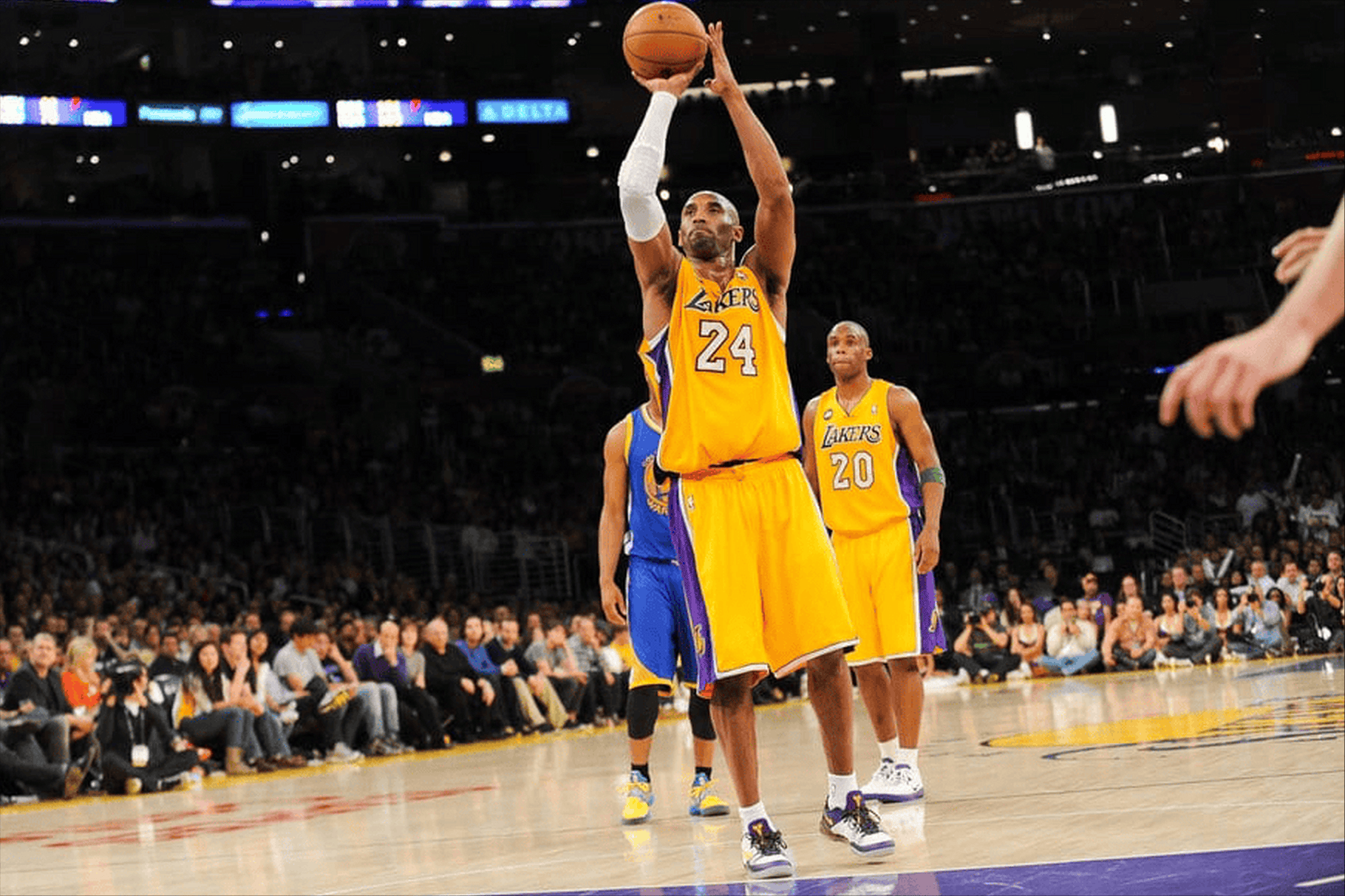 欧文因伤缺席波士顿凯尔特人关键战的简单介绍