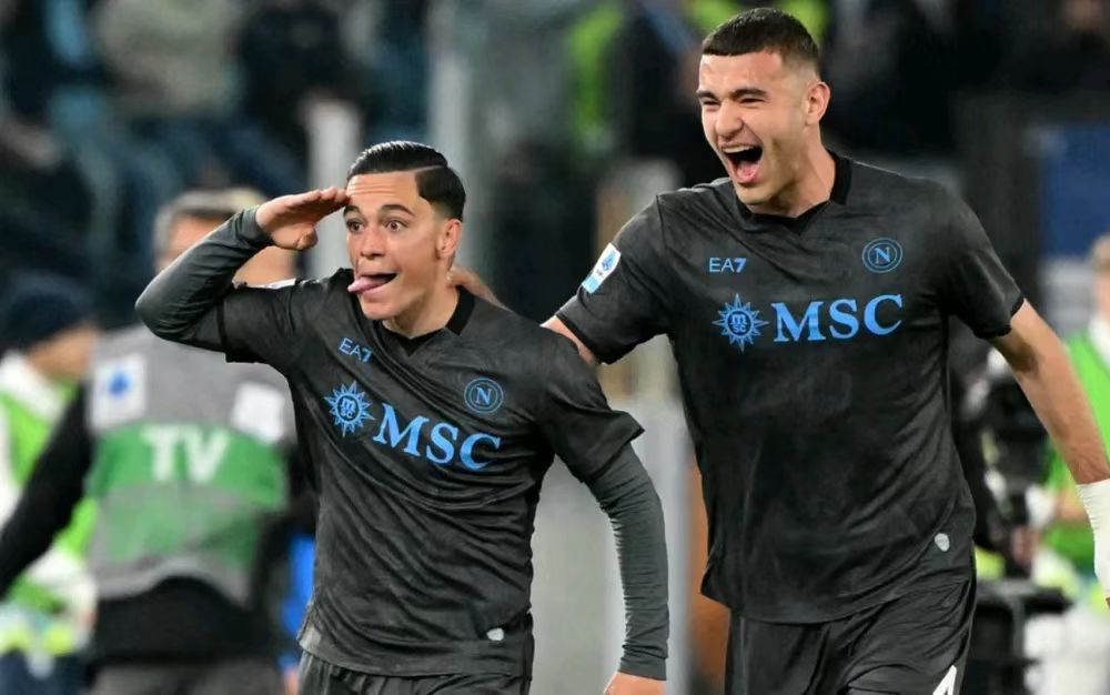 国际米兰壮举横扫那不勒斯锁定意甲亚军的简单介绍