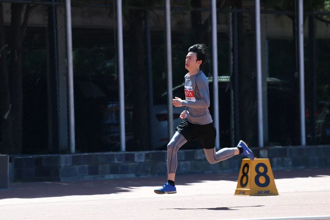 包含精彩时刻!运动员突破极限震惊全场的词条 包含精彩时刻!运动员突破极限震惊全场的词条