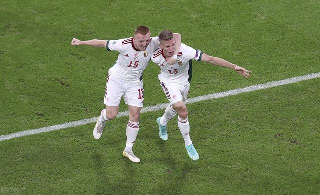 匈牙利国家队连胜欧洲预赛，赢得掌声