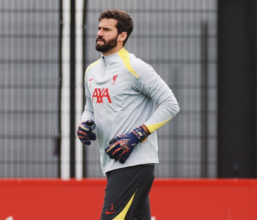 利物浦主力中场伤愈复出,球队士气大增的简单介绍 利物浦主力中场伤愈复出,球队士气大增的简单介绍