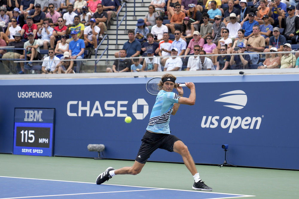 关于日本网球队碾压意大利网球队,兹维列夫高光表现的信息 关于日本网球队碾压意大利网球队,兹维列夫高光表现的信息