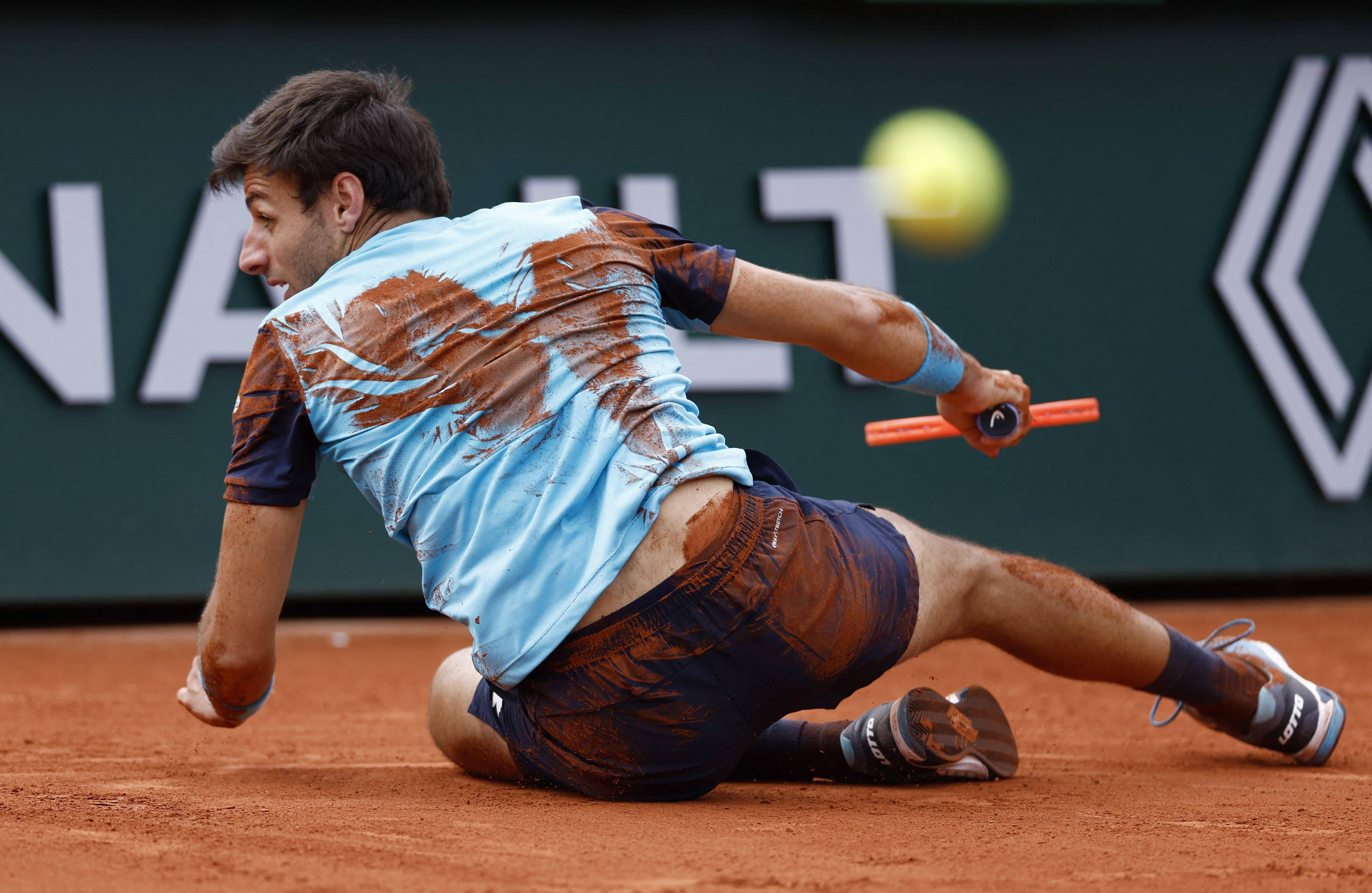 关于日本网球队碾压意大利网球队,兹维列夫高光表现的信息 关于日本网球队碾压意大利网球队,兹维列夫高光表现的信息