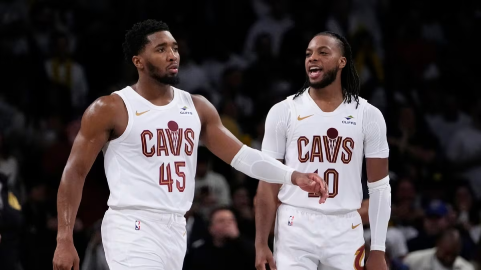 热火B队翻盘黄蜂，米切尔送出助攻的简单介绍