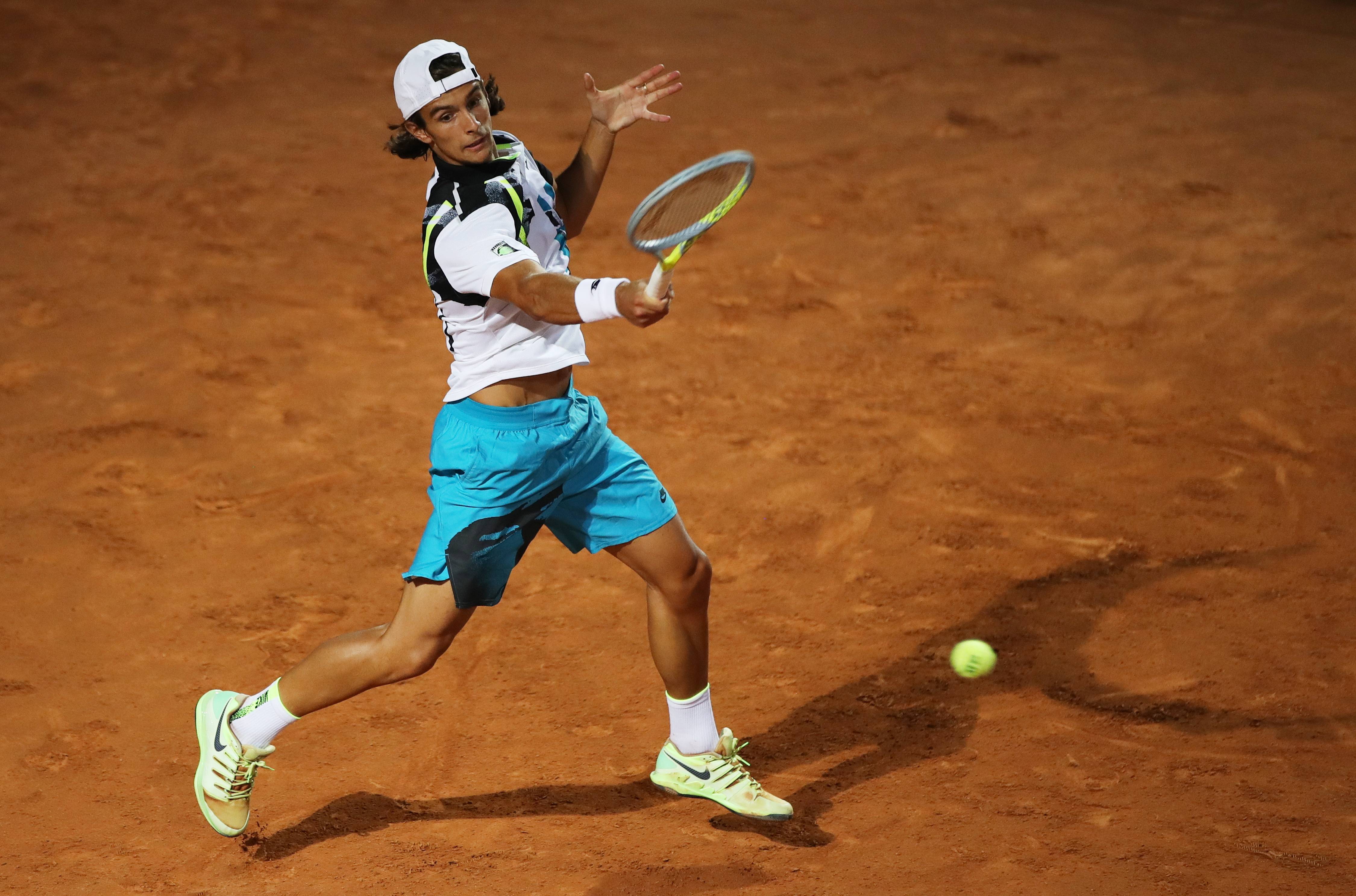 日本网球队血洗意大利网球队，穆雷统治全场的简单介绍