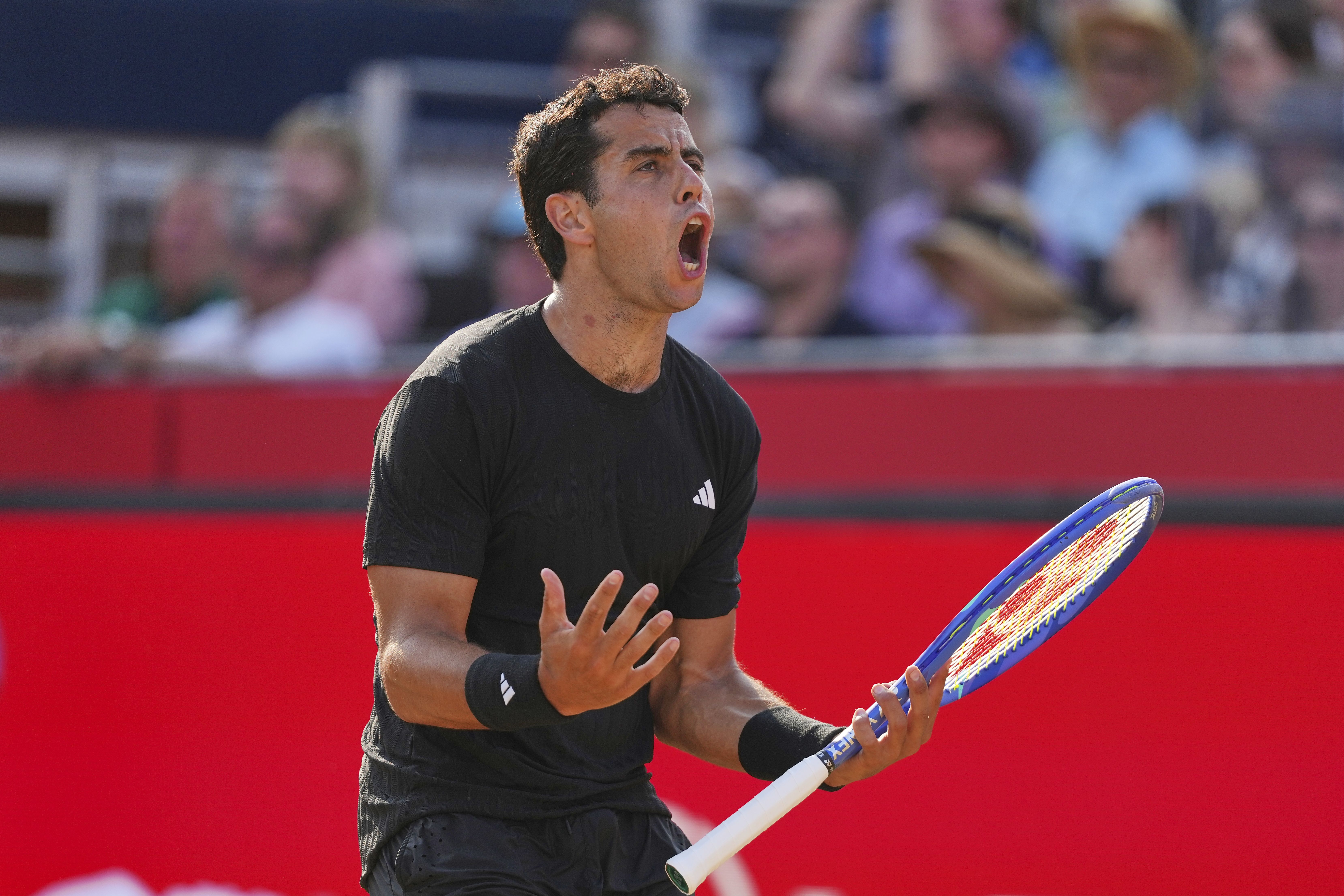 西班牙网球队血洗德国网球队，阿尔卡拉斯爆发神勇的简单介绍